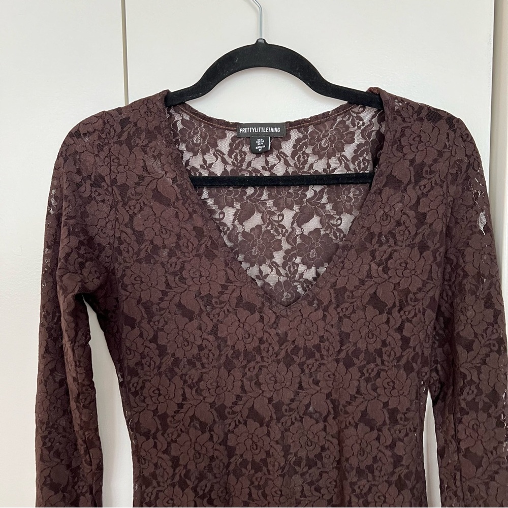 Pretty Little Thing lace dress